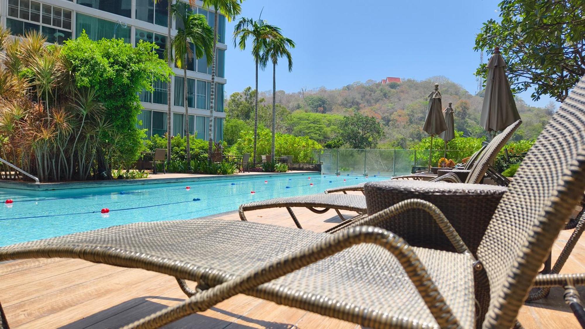 Appartement South Delux View Near Walking Street Pattaya